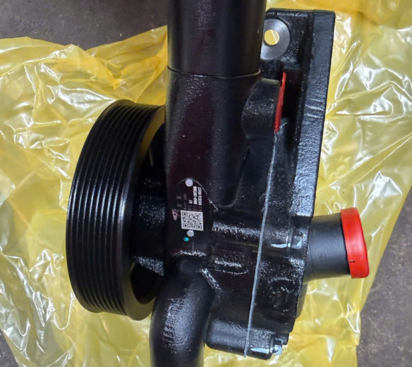 Bơm nước xe xúc lật LiuGong mã SP181543