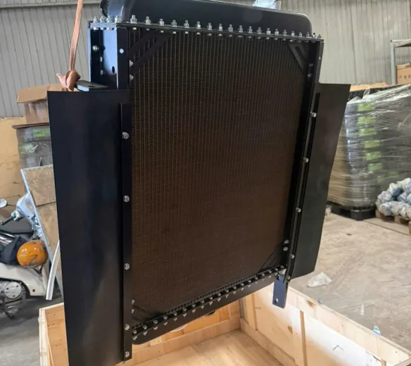 Két nước và két nhớt xe xúc Lonking 833 mã 17101000583