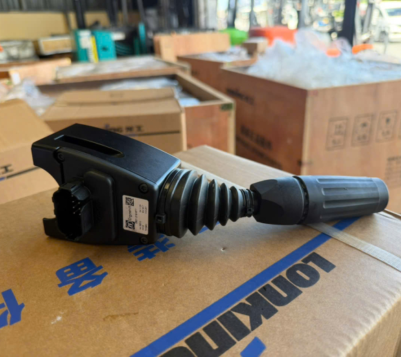 Tay điều khiển xe xúc lật LonKing 876