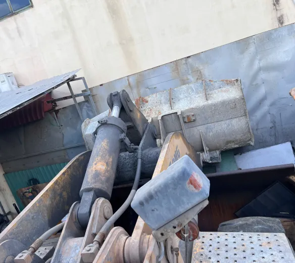 Xe xúc lật LiuGong ZL50CN gầu 3,5 khối